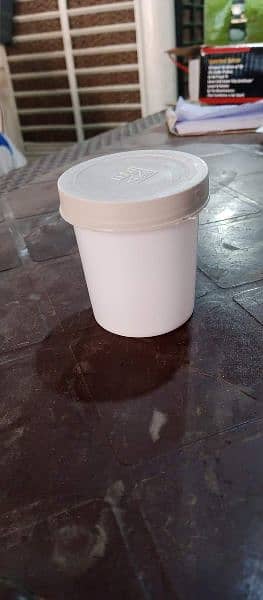 Urine Container 3