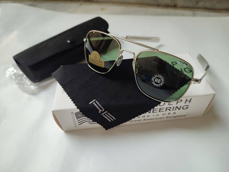 USA Brand Sunglasses RE and AO 18