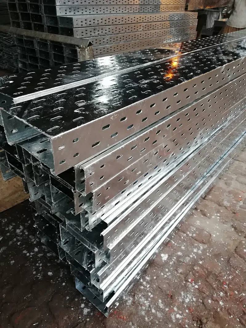 cable tray perforated GI Hot Dip Galvanized ladder type complete set 1