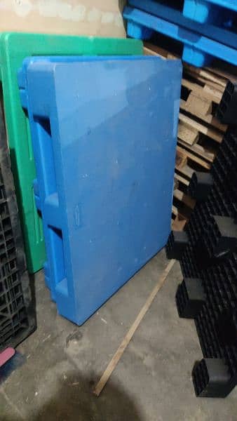 pallets 9