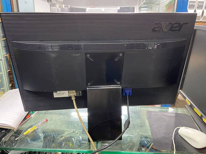 Acer B246HL 24" 1920 x 1080 DP DVI LED Monitor 2