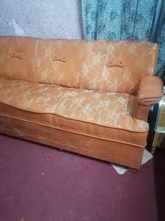 Imported sofa set in good condition urgent for sale