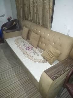 sofa set in good condition 0