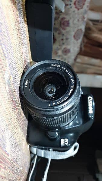 Canon d1100 8