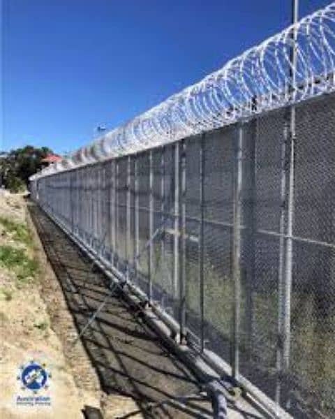Razor wire for sale / All type of Fence are Available / Chain link 3