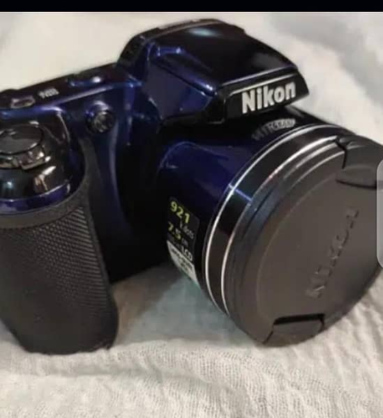 Nikon DSLR Camera 4
