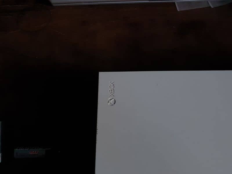 Xbox one s 500 gb PERFECT CONDITION free ethernet cable) 13