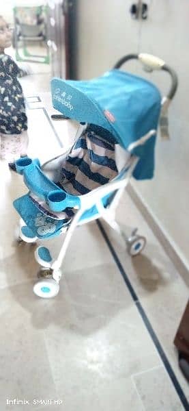 Golden baby stroller for sale 2