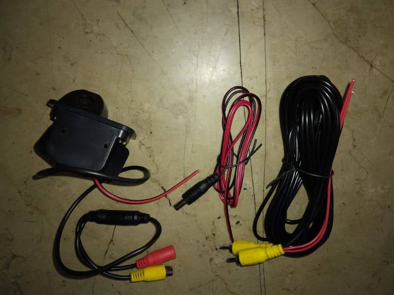 Jump Starter cable Pump air compresor Alaram system, cameras Horns led 7