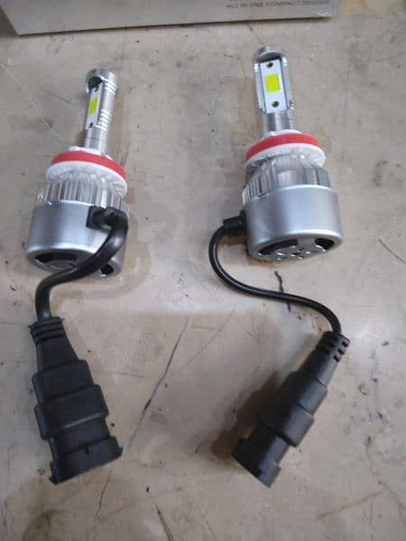 Jump Starter cable Pump air compresor Alaram system, cameras Horns led 12