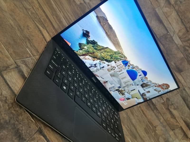 Dell XPS 13 9360 Ultra Hi End 13.3″ FHD  Core i5 7th Gen 5