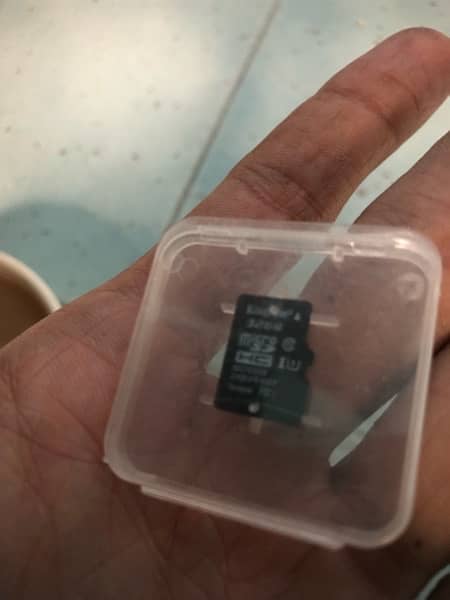 32 gb Kingston memory card 1