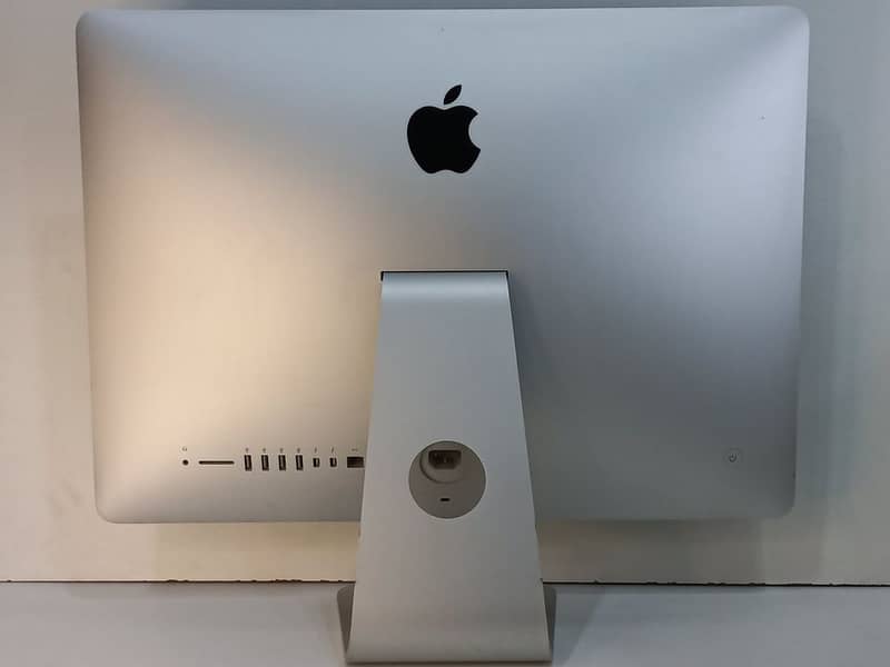 iMac 2015 late core i5 8gb ram 1Tb HDD: 03018531671 8