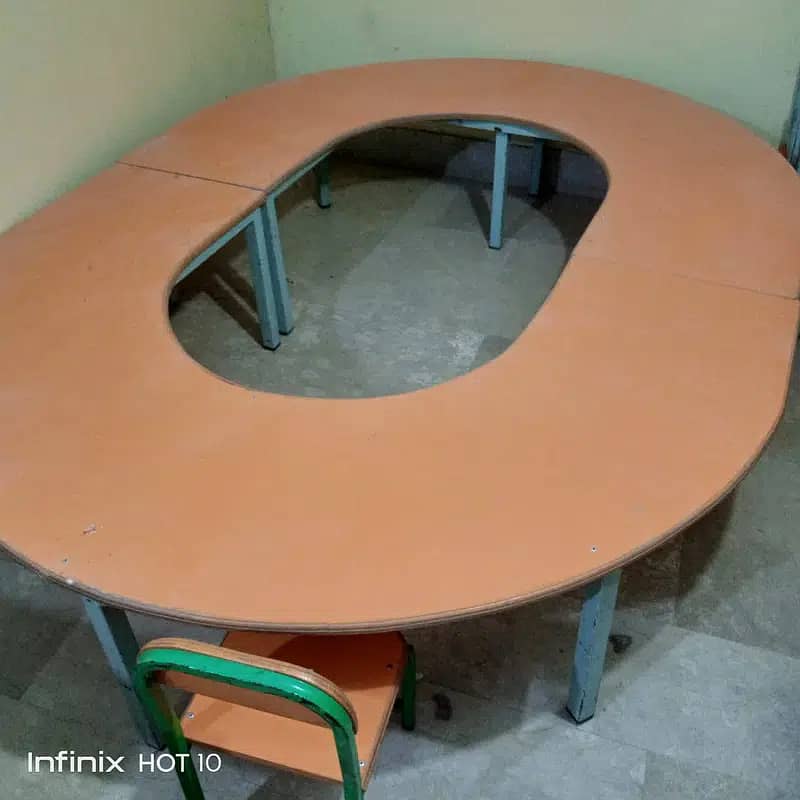 School chairs and tables 2