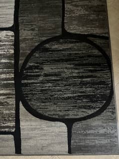 Black and Grey colour carpet 0
