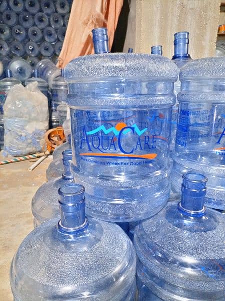 Used 19 liter Pc bottle available 2
