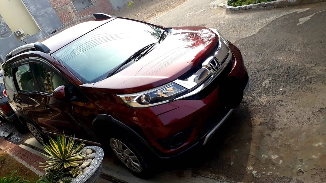 Rent a Car Lahore | Honda BRV | For Events and Tours 7