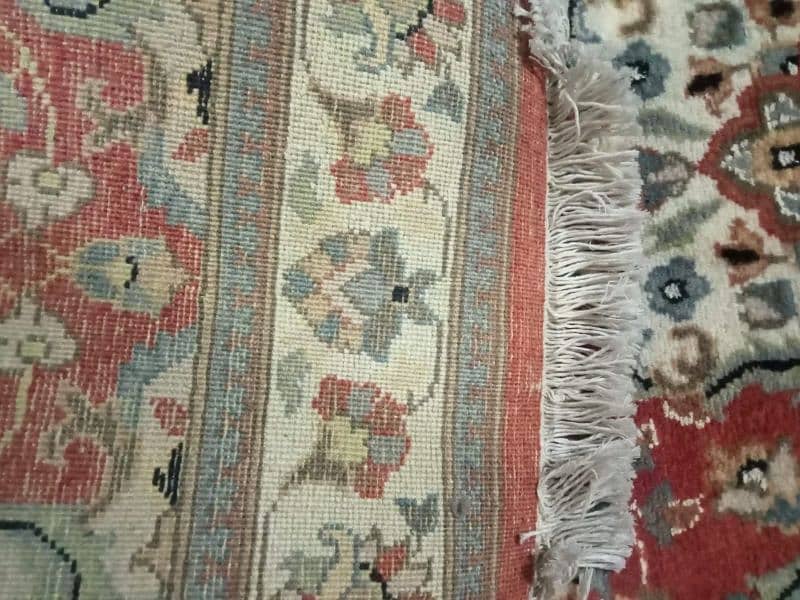 hand knotted carpet 2