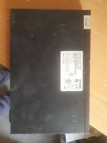 24 Ports D-Link Networking Switch 1