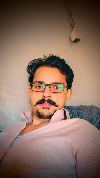 Safdar chouhan 