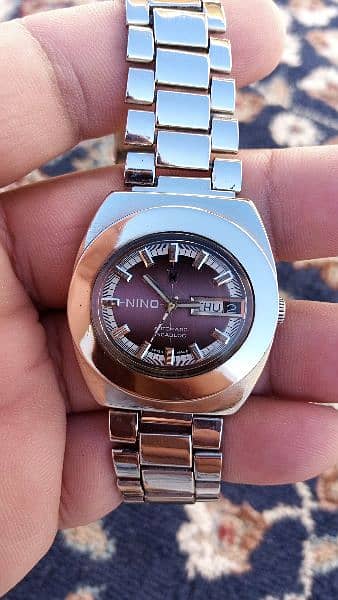 Omax 25 jewels automatic watch. 1