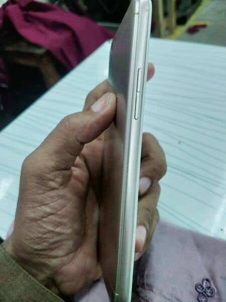 oppo a57, finger print,3gb,32gb NON PTA 3