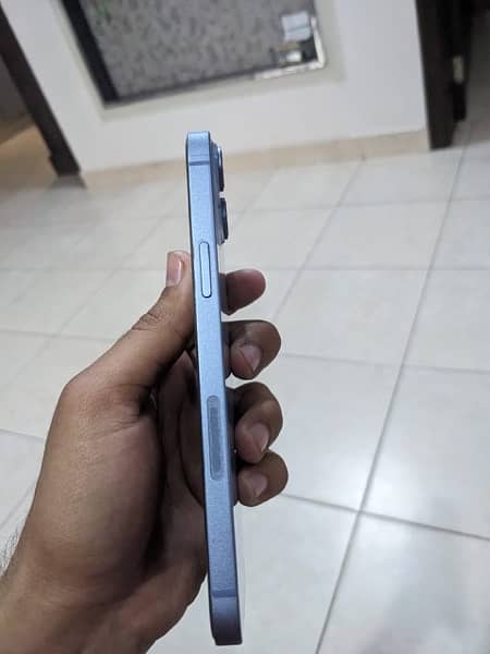 iphone 14 plus Jv 128gb Blue colour 4