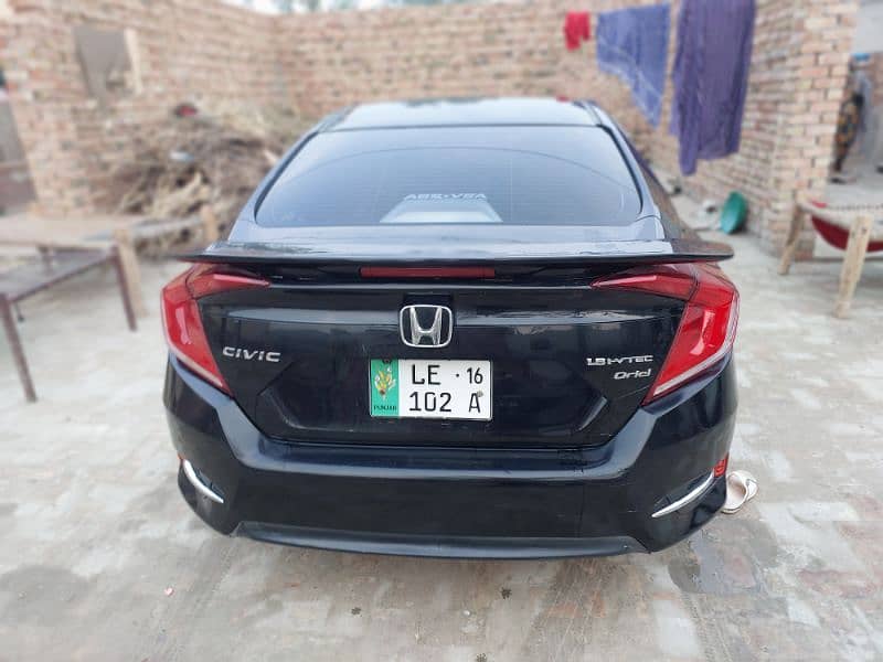 Honda Civic 2016 Model For Sale in Muzaffargarh. 6