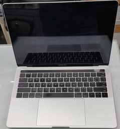 Apple Macbook Pro 13" (2016)