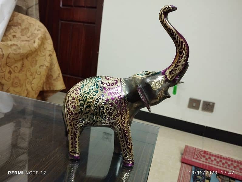 Brass Elephant Showpiece. 1