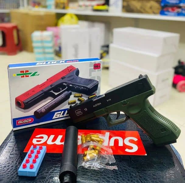 Airsoft Toy Gun - Real Glock - 14+ age 0