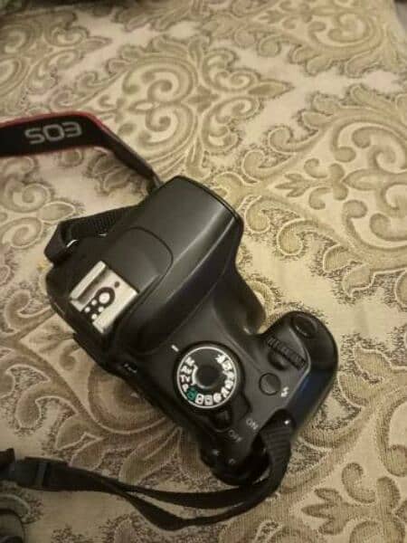 Canon EOS 1200d with 2 lenses 13