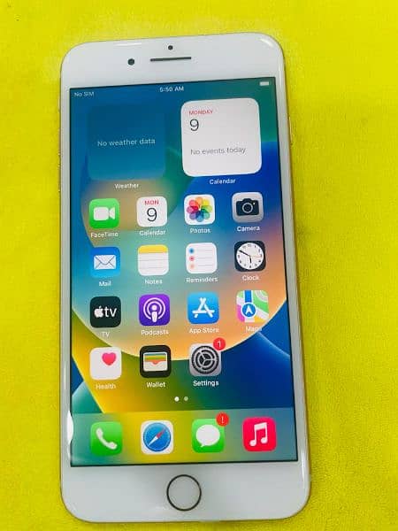 iPhone 8plus 64GB 10/10 89Health PTA Approved 03007355219 10