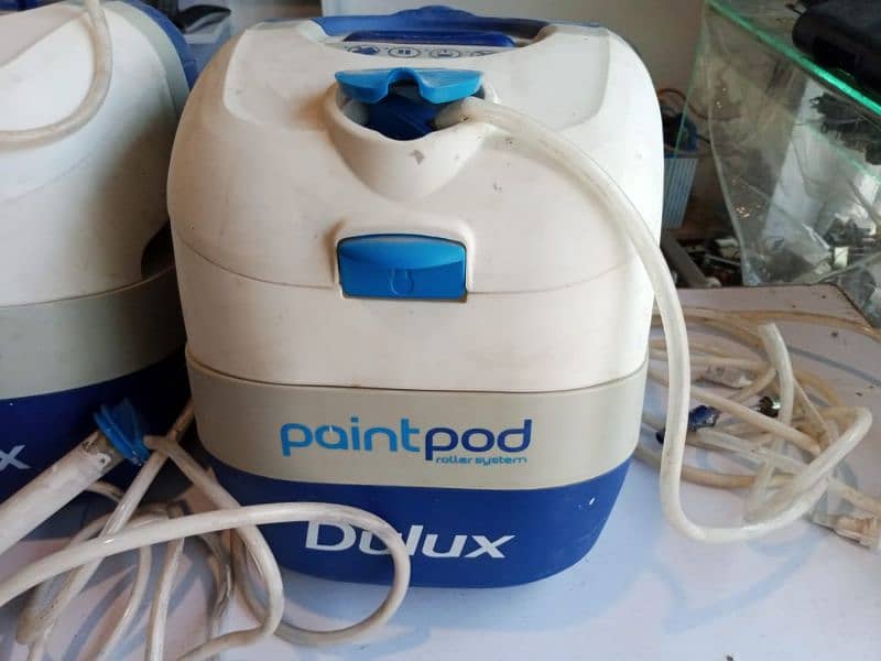 paint pad 1 pc for 4500,2 pcs available in working condition 2