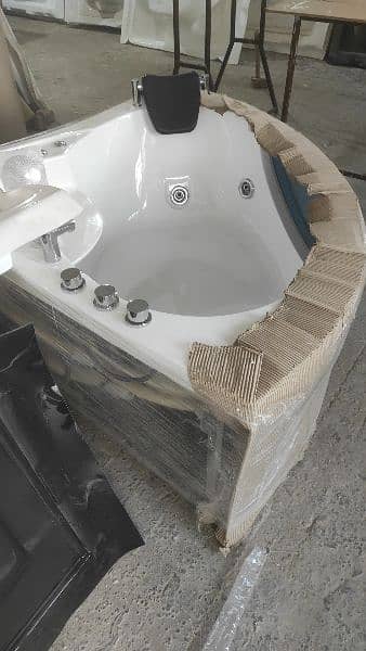 jacuuzi Bathtub  Pvc vanity Jacuzzi Vanities  shower trays 16
