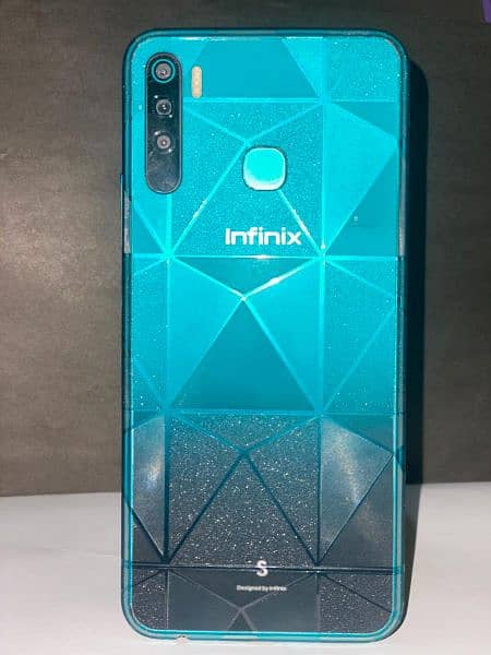 Infinix S5 64GB/4 GB 10/10 condition with box and charger 5