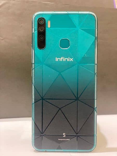 Infinix S5 64GB/4 GB 10/10 condition with box and charger 8