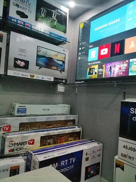 CLASSIC OFFER 43" SMART TV UHD SAMSUNG 03044319412 1