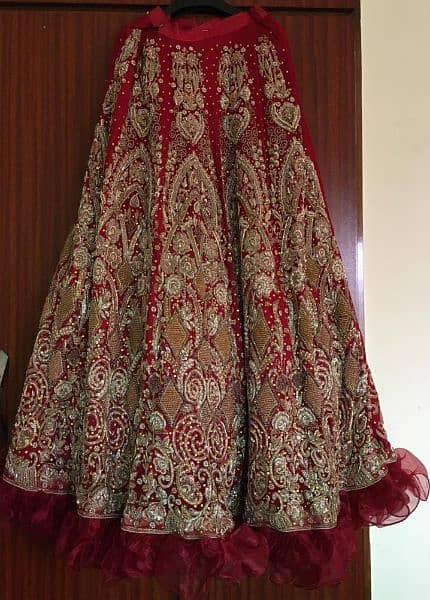 Full heavy designer lehnga with 3D embellishments ( one day used only) 1