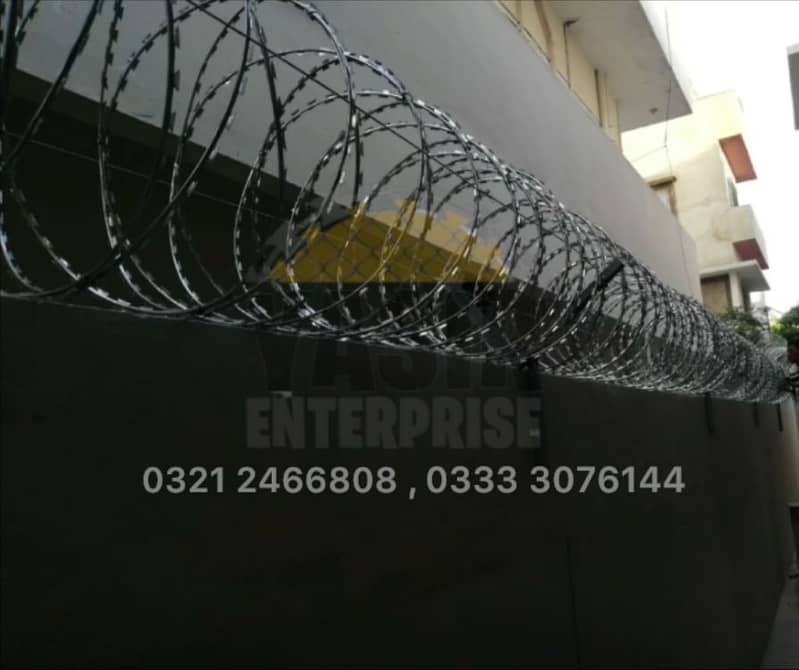 Razor Wire - Barbed Wire - Chain Link Fence - Electric fence - Welded 10