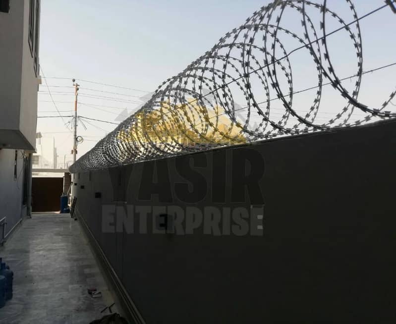 Razor Wire - Barbed Wire - Chain Link - Electric fence - Welded mesh 17