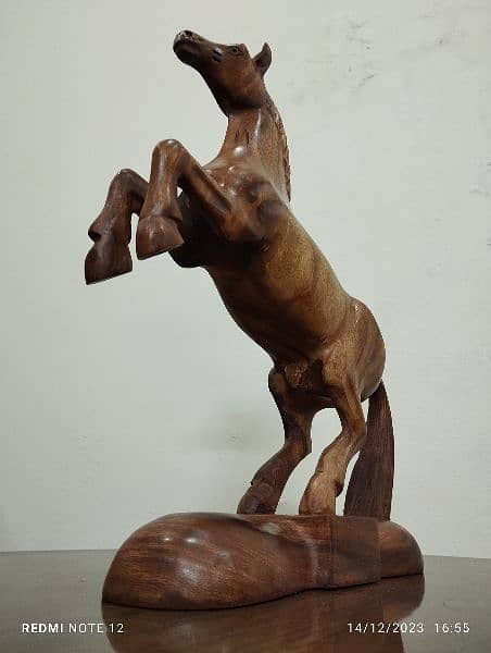 wooden Horse Showpiece 3