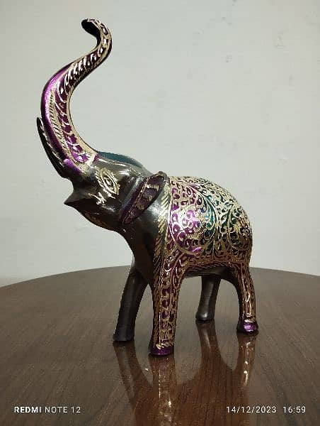 Brass Elephant Showpiece. 8