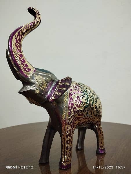 Brass Elephant Showpiece. 11