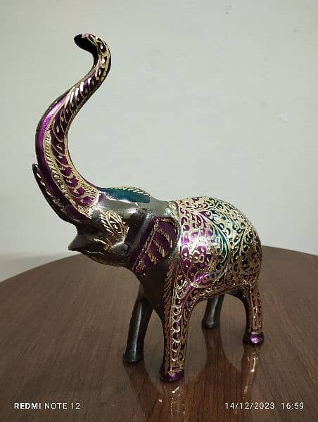 Brass Elephant Showpiece. 12