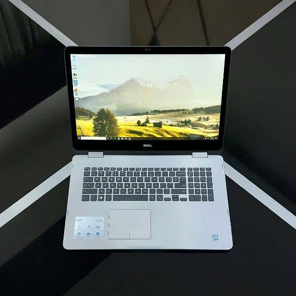 Dell Inspiron 17-7779 x360 2-in-1 Laptop PC — Core i7 0