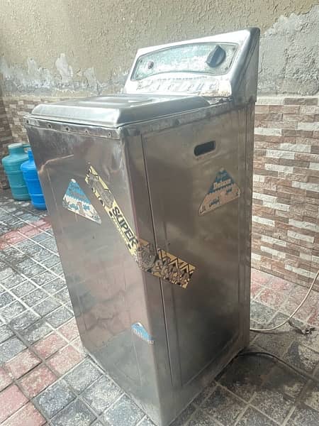 dryer machine spinner for sale good condition 1