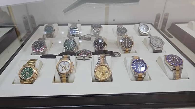 I BUY ALL SWISS BRANDS NEW vintage USED Rolex Omega Cartier PP Chopard 16