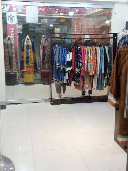 shop in faheem mall near shama shopping center 1