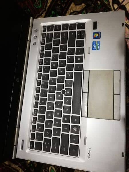 Hp elitebook 8460p 4